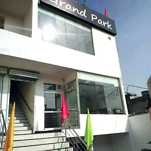 Grand Park, 2* Zirakpur